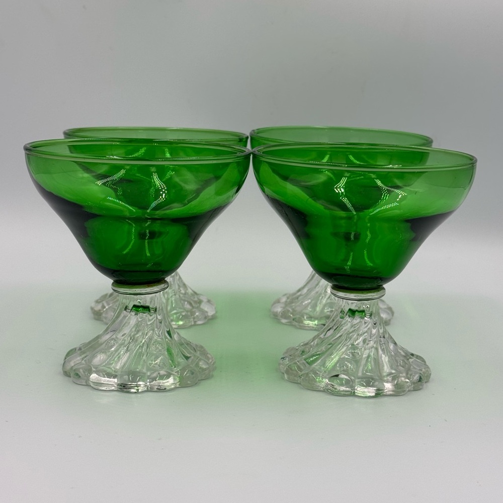 Vintage MCM Anchor Hocking Emerald Green “Burple" Glasses Set of 6 - Picture 6 of 13